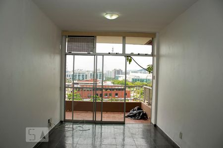 Sala de apartamento para alugar com 1 quarto, 60m² em Barra da Tijuca, Rio de Janeiro