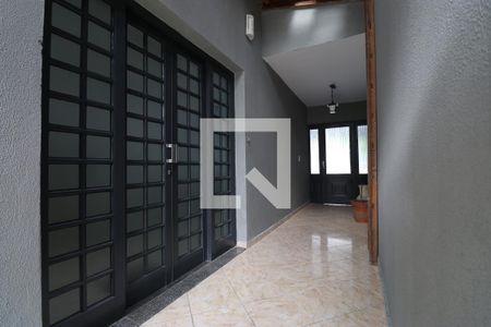 Casa para alugar com 138m², 2 quartos e 2 vagasCorredor