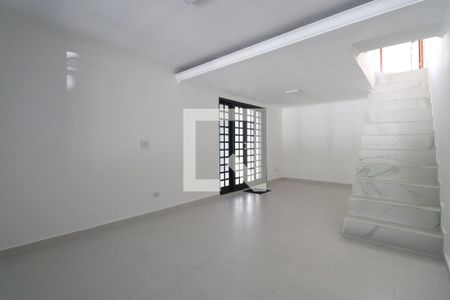 Sala de casa para alugar com 2 quartos, 138m² em Água Branca, São Paulo