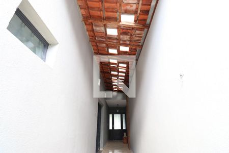 Casa para alugar com 138m², 2 quartos e 2 vagasCorredor