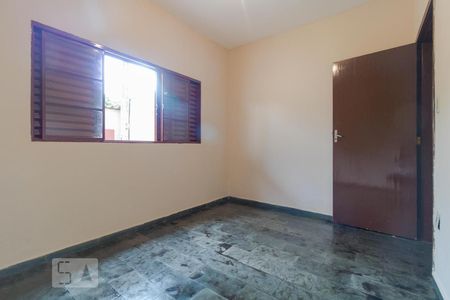 Quarto de casa para alugar com 1 quarto, 50m² em Vila Santa Isabel, Campinas