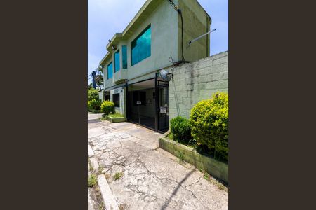 Apartamento à venda com 50m², 2 quartos e 1 vaga Apartamento à venda com 50m², 2 quartos e 1 vagaFachada