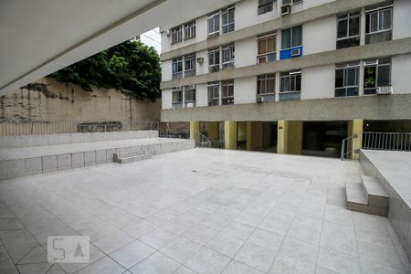 Apartamento à venda com 52m², 2 quartos e 1 vaga Apartamento à venda com 52m², 2 quartos e 1 vagaPlayground