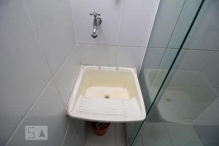 Apartamento à venda com 52m², 2 quartos e 1 vaga Apartamento à venda com 52m², 2 quartos e 1 vagaBanheiro Social