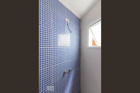 Casa à venda com 180m², 3 quartos e 4 vagasBanheiro Suite 2