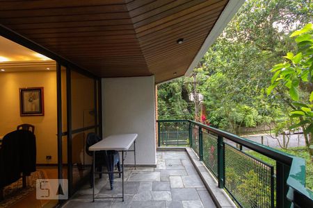 Apartamento à venda com 3 quartos, 129m² em Jardim Ampliação, São Paulo