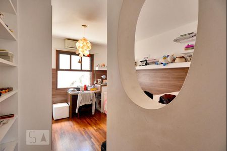 Casa à venda com 250m², 3 quartos e 2 vagasQuarto 3