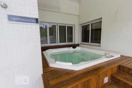 Studio à venda com 20m², 1 quarto e 1 vaga Studio à venda com 20m², 1 quarto e 1 vagaHidromassagem