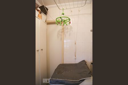 Apartamento à venda com 104m², 3 quartos e 2 vagas Apartamento à venda com 104m², 3 quartos e 2 vagasLavanderia