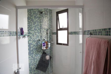 Apartamento à venda com 104m², 3 quartos e 2 vagas Apartamento à venda com 104m², 3 quartos e 2 vagasBanheiro da Suíte