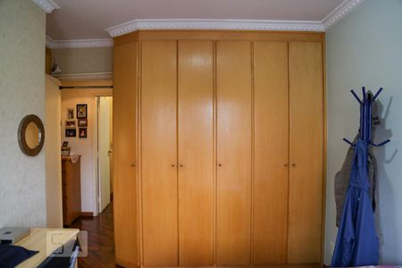 Apartamento à venda com 104m², 3 quartos e 2 vagas Apartamento à venda com 104m², 3 quartos e 2 vagasQuarto 1