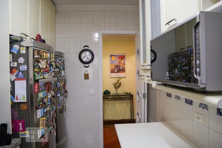 Apartamento à venda com 104m², 3 quartos e 2 vagas Apartamento à venda com 104m², 3 quartos e 2 vagasCozinha