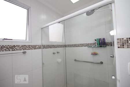 Casa à venda com 160m², 3 quartos e 2 vagasBanheiro