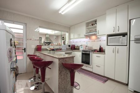 Casa à venda com 160m², 3 quartos e 2 vagasCozinha