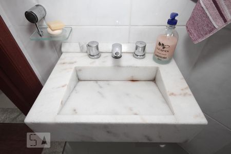 Casa à venda com 160m², 3 quartos e 2 vagasLavabo