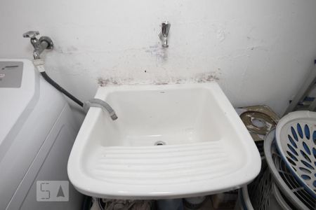 Casa à venda com 160m², 3 quartos e 2 vagasÁrea de serviço