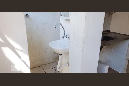 Studio à venda com 27m², 1 quarto e sem vagaBanheiro