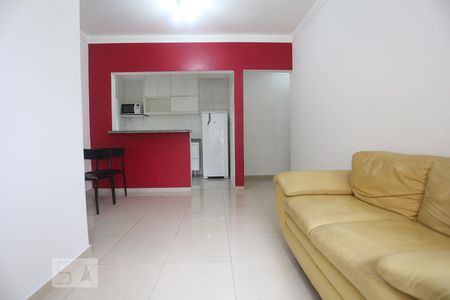 Sala de apartamento para alugar com 3 quartos, 74m² em Jardim Ester Yolanda, São Paulo