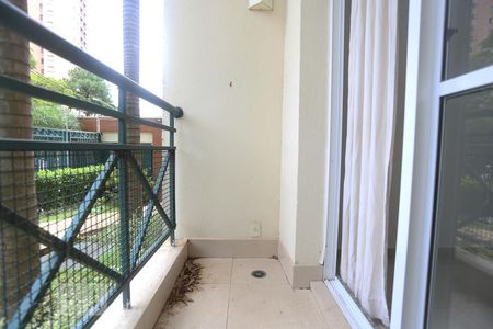 Sacada de apartamento para alugar com 3 quartos, 74m² em Jardim Ester Yolanda, São Paulo