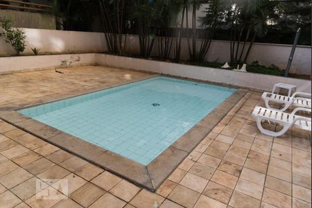 Apartamento à venda com 68m², 3 quartos e 2 vagas Apartamento à venda com 68m², 3 quartos e 2 vagasPiscina do Bloco