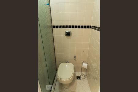 Apartamento à venda com 68m², 3 quartos e 2 vagas Apartamento à venda com 68m², 3 quartos e 2 vagasBanheiro