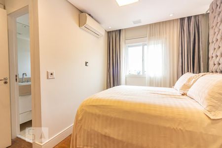 Apartamento à venda com 100m², 3 quartos e 2 vagas Apartamento à venda com 100m², 3 quartos e 2 vagasSuite 2