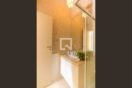 Casa de condomínio à venda com 110m², 2 quartos e 2 vagasBanheiro da Suíte 1