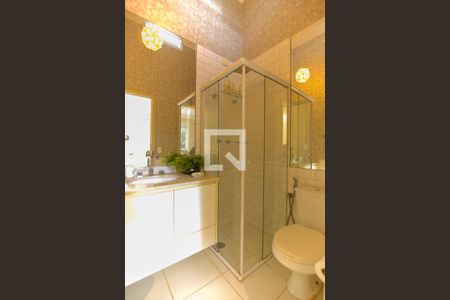 Casa de condomínio à venda com 110m², 2 quartos e 2 vagasBanheiro da Suíte 1