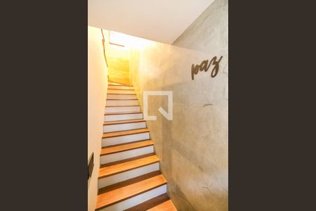 Casa de condomínio à venda com 110m², 2 quartos e 2 vagasEntrada