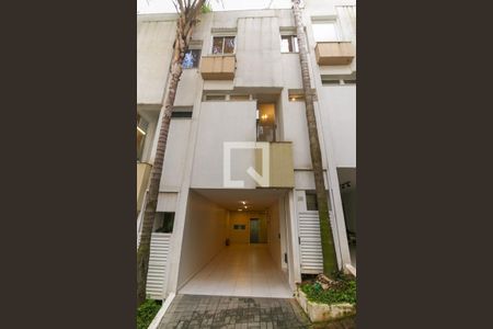 Casa de condomínio à venda com 110m², 2 quartos e 2 vagasFachada