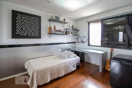 Apartamento à venda com 500m², 4 quartos e 6 vagasSemi - Suíte