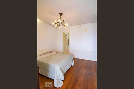 Apartamento à venda com 500m², 4 quartos e 6 vagasSuíte 2