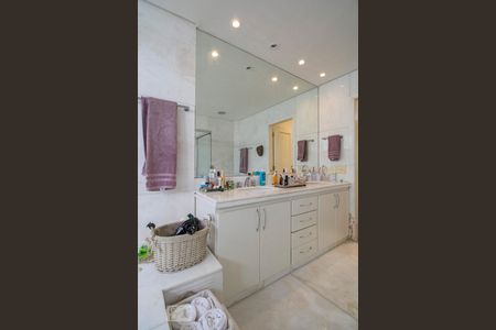 Apartamento à venda com 500m², 4 quartos e 6 vagasSuíte