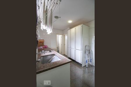 Apartamento à venda com 500m², 4 quartos e 6 vagasÁrea de Serviço