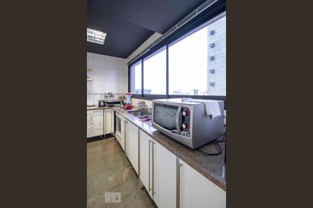 Apartamento à venda com 500m², 4 quartos e 6 vagasCozinha