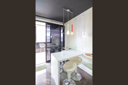 Apartamento à venda com 500m², 4 quartos e 6 vagasCozinha