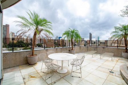 Apartamento à venda com 500m², 4 quartos e 6 vagasÁrea Externa