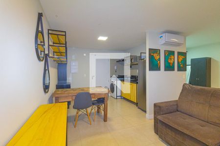 Studio de kitnet/studio para alugar com 1 quarto, 33m² em Marechal Rondon, Canoas
