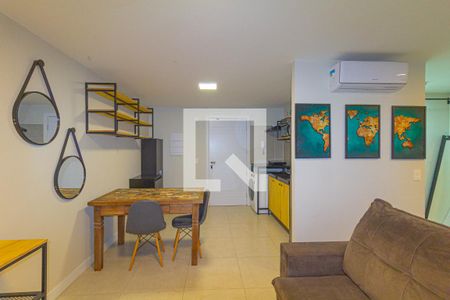 Studio de kitnet/studio para alugar com 1 quarto, 33m² em Marechal Rondon, Canoas