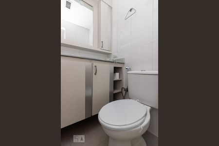 Banheiro de apartamento à venda com 2 quartos, 55m² em Méier, Rio de Janeiro