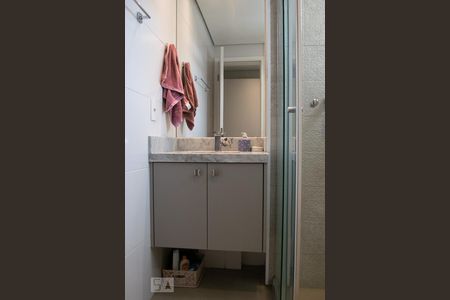 Apartamento à venda com 72m², 2 quartos e 1 vaga Apartamento à venda com 72m², 2 quartos e 1 vagaBANHEIRO SUITE