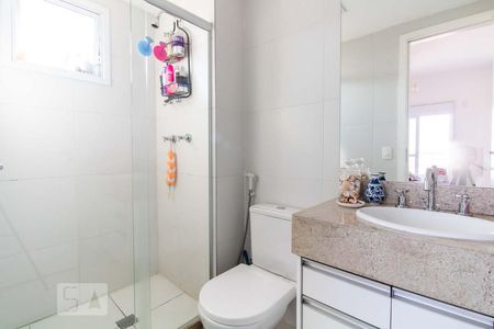 Suíte - Banheiro de apartamento para alugar com 1 quarto, 68m² em Sumaré, São Paulo