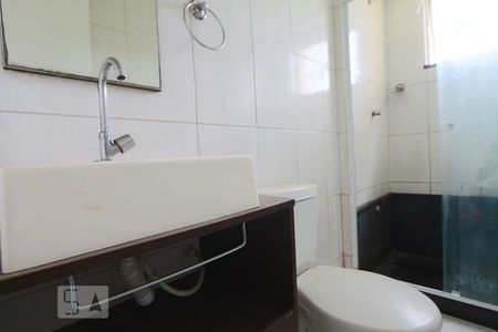 Banheiro - Torneira de apartamento para alugar com 2 quartos, 55m² em Freguesia (jacarepaguá), Rio de Janeiro