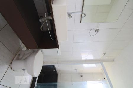 Banheiro de apartamento para alugar com 2 quartos, 55m² em Freguesia (jacarepaguá), Rio de Janeiro