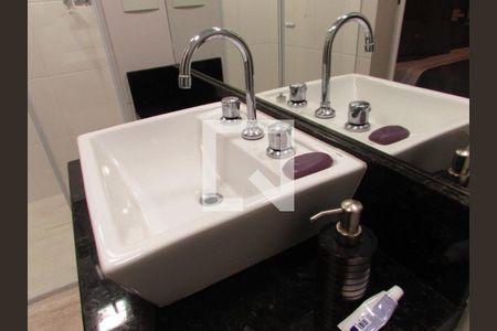 Apartamento à venda com 160m², 4 quartos e 2 vagasBanheiro da Suíte