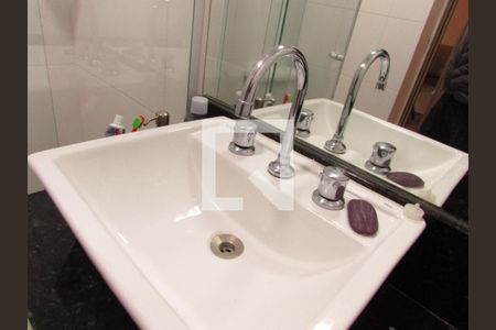 Apartamento à venda com 160m², 4 quartos e 2 vagasBanheiro da Suíte Master