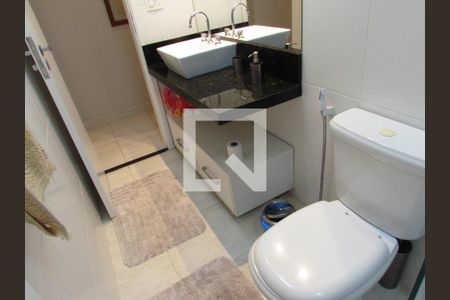 Apartamento à venda com 160m², 4 quartos e 2 vagasBanheiro