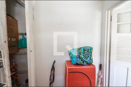 Apartamento à venda com 142m², 3 quartos e 1 vaga Apartamento à venda com 142m², 3 quartos e 1 vagaQuarto de Serviço