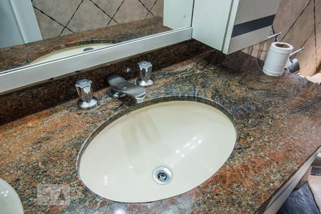 Apartamento à venda com 320m², 3 quartos e 3 vagasBanheiro da Suíte