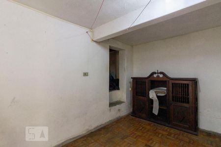 Casa à venda com 100m², 2 quartos e 2 vagas Casa à venda com 100m², 2 quartos e 2 vagasEdícula